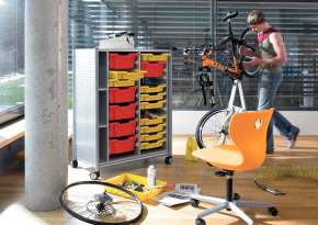 Mobile workshop for work groups.