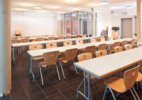 Organize spaces flexibly.