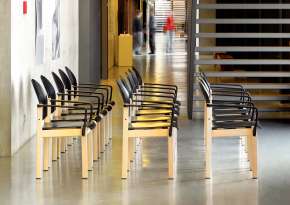 Slim construction from solid beech wood.